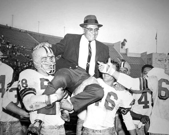 1960 Green Bay Packers Vince Lombardi Glossy Photo Football Print Poster