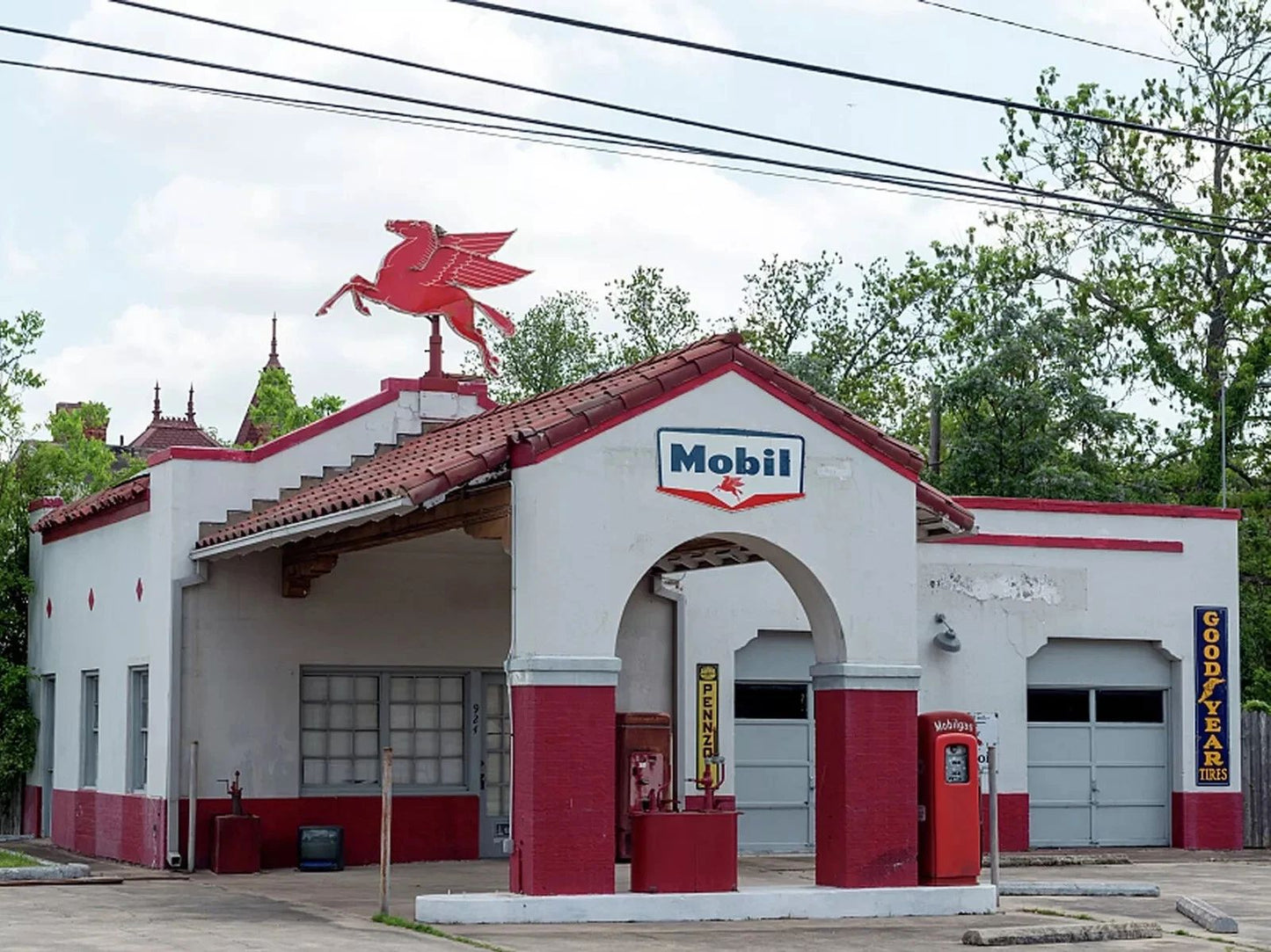 1960S Vintage Retro Mobil Gas Gasoline Station In Texas Keychain Keychain