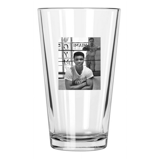 1961 Cassius Clay Muhammad Ali Photo Boxing Boxer Pint Beer Drinking Glass
