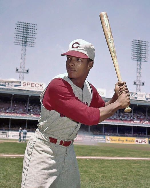 1961 Cincinnati Reds Vada Pinson Magnet Glossy Baseball Portrait Magnet