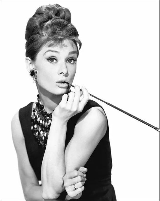 1961 Film Actress Audrey Hepburn Glossy Keychain Breakfast At Tiffany'S Movie 1