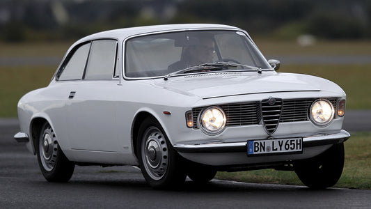 Alfa Romeo Giulia Sprint Gt Hd Art Jigsaw Puzzle