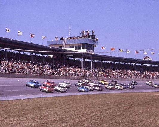 1964 Daytona 500 Photo Richard Petty And Paul Goldsmith Start Of Race