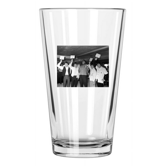 1964 Muhammad Ali And Beatles Training Camp Cassius Clay Pint Beer Glass