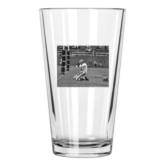 1964 New York Giants Ya Tittle Football Bloodied Shot! Pint Beer Drinking Glass