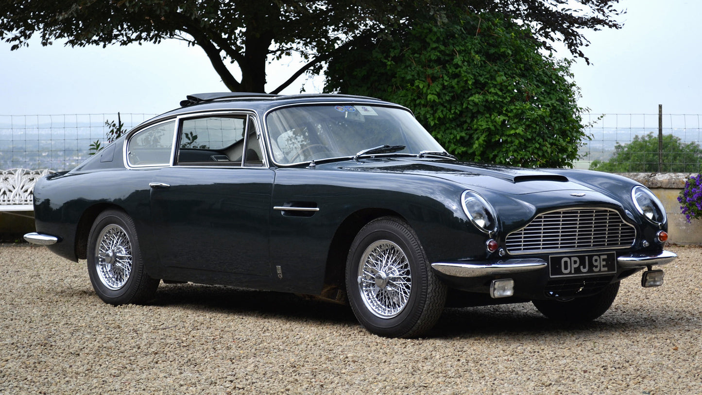 Aston Martin Db6 Uk Hd Art Keychain