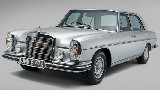 Mercedes Benz Sel Uk Hd Art Print Poster