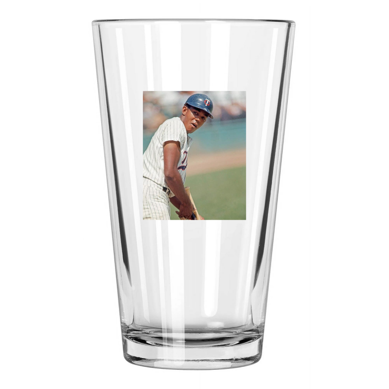 1965 Minnesota Twins Tony Oliva Photo Baseball Pint Beer Drinking Glass