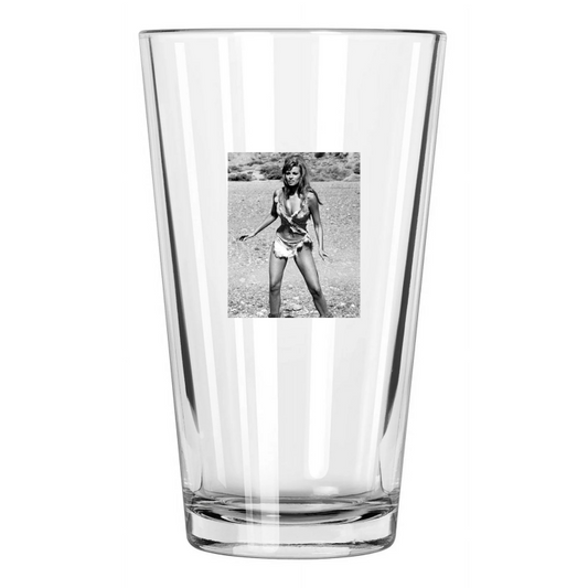 1966 American Actress Raquel Welch Model One Million Years Bc Pint Beer Glass