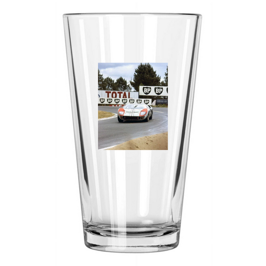 1966 Ken Miles #1 Gt Ford Mk Ii 24 Hours Of Le Mans 1 Pint Beer Drinking Glass