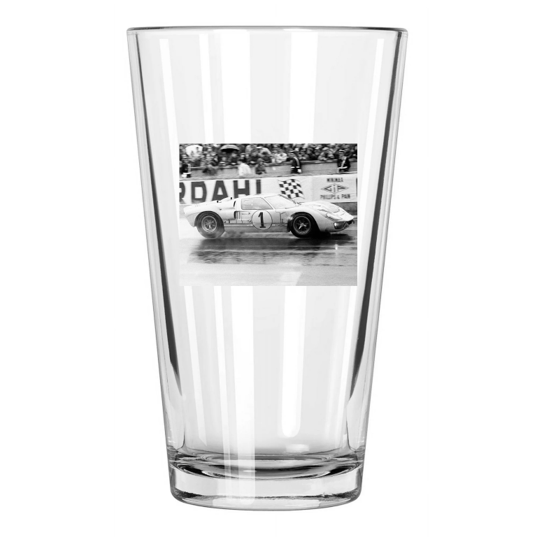 1966 Ken Miles #1 Gt Ford Mk Ii 24 Hours Of Le Mans 2 Pint Beer Drinking Glass