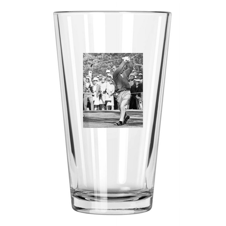 1966 Pro Golfer Arnold Palmer Photo Golf Swing Pint Beer Drinking Glass