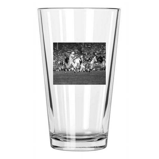 1967 Baltimore Colts Johnny Unitas Vs Bears Photo Pint Beer Drinking Glass