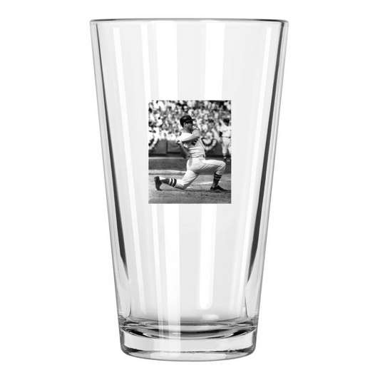 1967 Boston Red Sox Carl Yastrzemski Photo Baseball 2 Pint Beer Drinking Glass