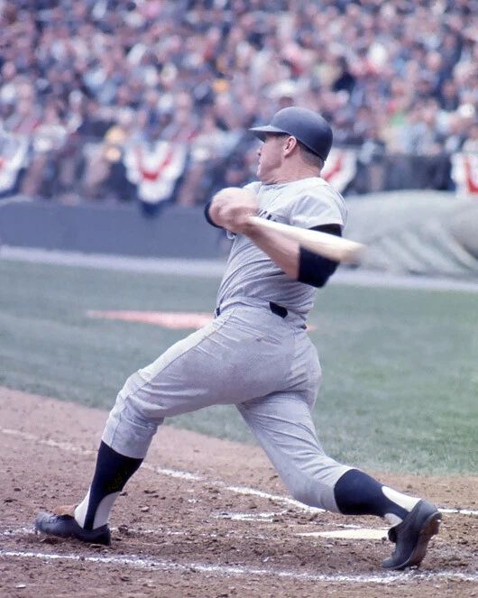 1967 New York Yankees Mickey Mantle Glossy Magnet Baseball Magnet