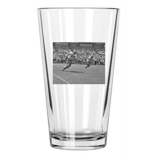 1967 San Francisco 49Ers Dave Wilcox Photo Interception Pint Beer Drinking Glass