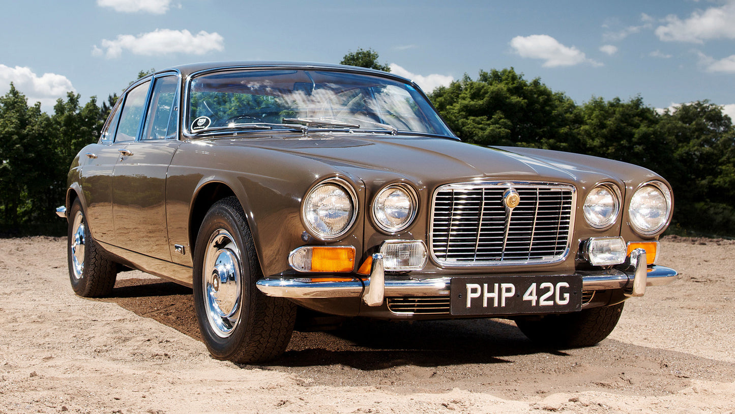 Jaguar Xj6 Uk Hd Art Jigsaw Puzzle