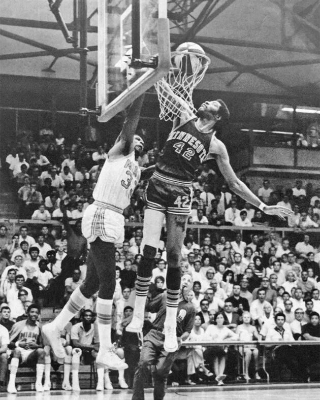 1968 Minnesota Pipers Connie Hawkins Glossy Magnet Aba Magnet Hof 92