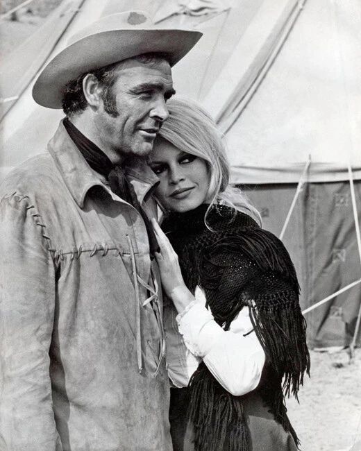 1968 Western Brigitte Bardot And Sean Connery Keychain 'Shalako' Keychain