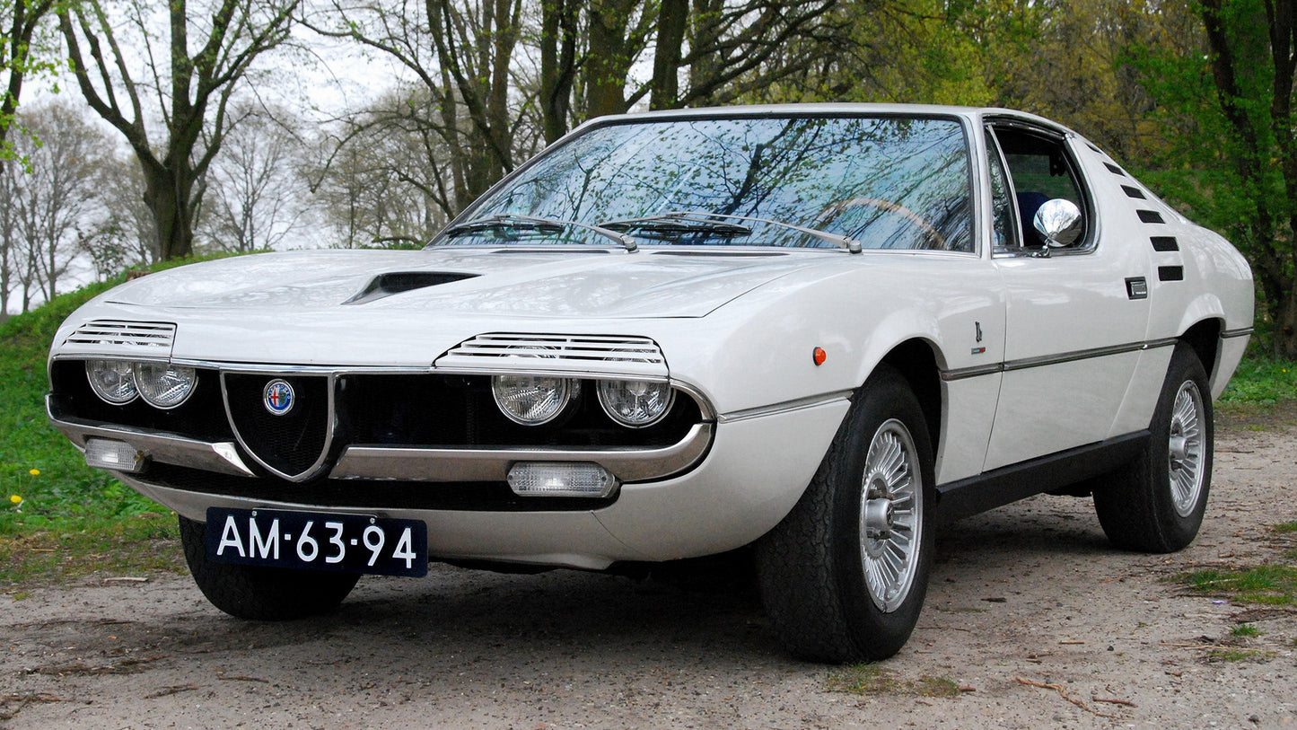 Alfa Romeo Montreal Hd Art Keychain