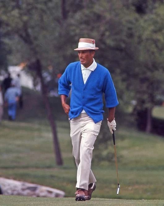 1970 Pro Golfer Chi Chi Rodriguez Glossy Magnet PGA Magnet Us Open