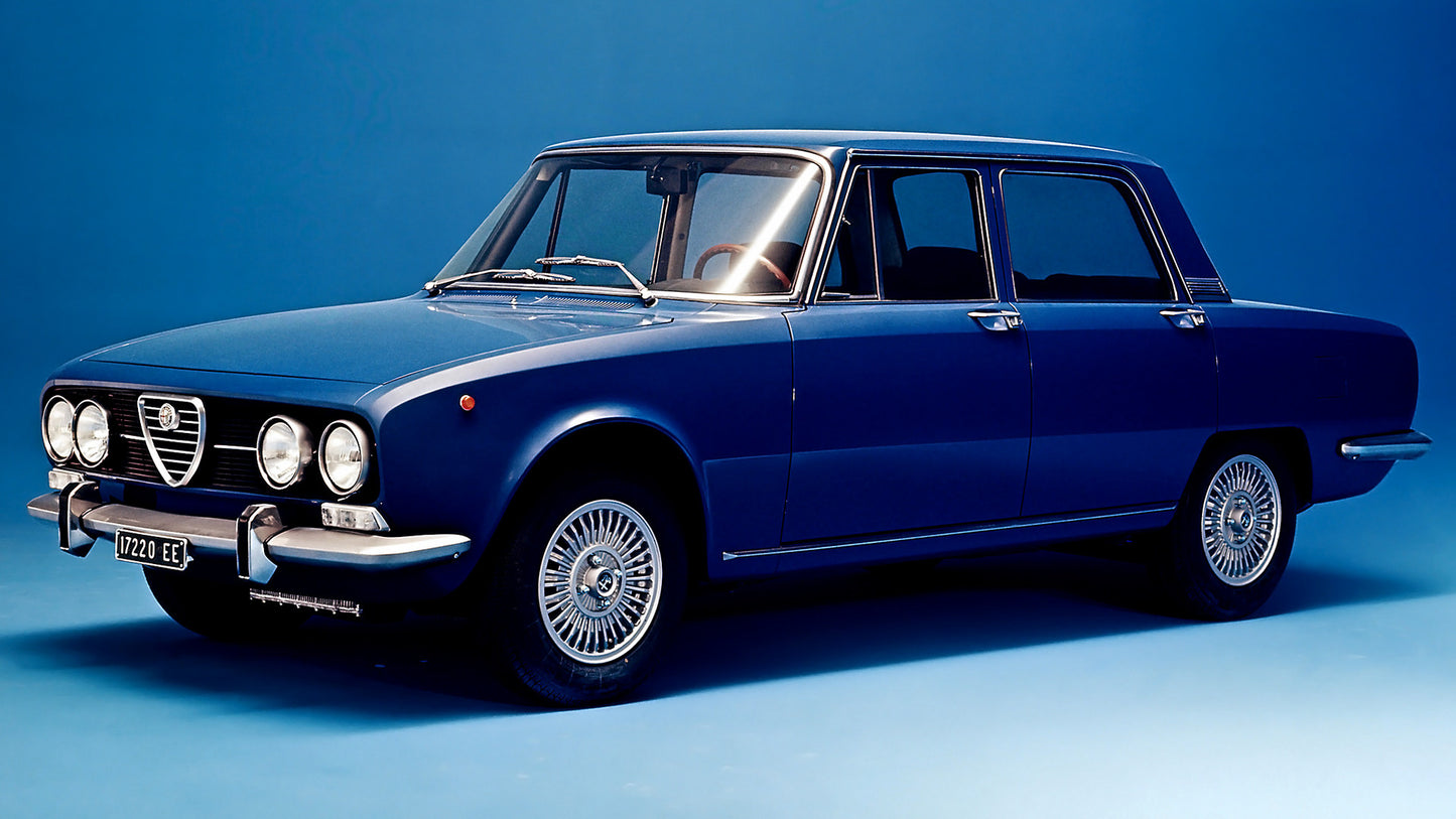Alfa Romeo Berlina Hd Art Keychain
