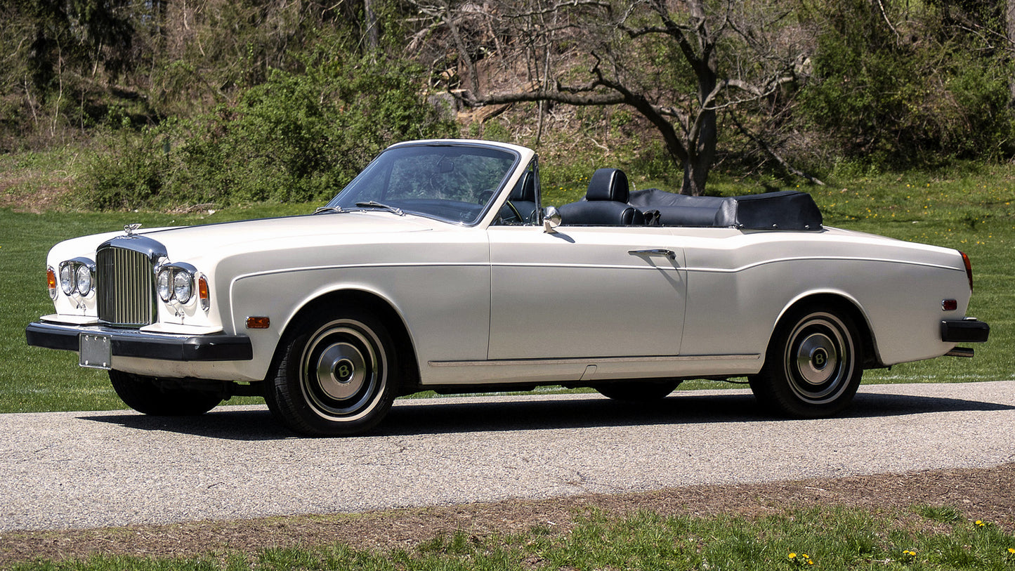 Bentley Corniche Convertible Us Hd Art Keychain