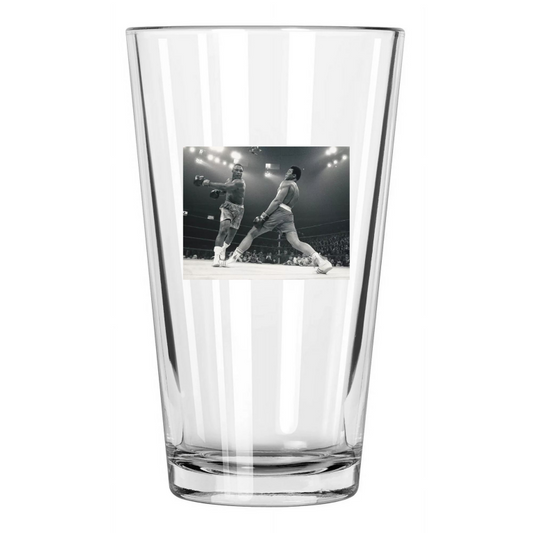 1971 Joe Frazier Vs Muhammad Ali Heavyweight Boxers 3 Pint Beer Drinking Glass
