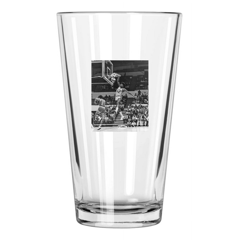 1972 Virginia Squires Julius Dr J Erving Aba Basketball 1 Pint Beer Glass