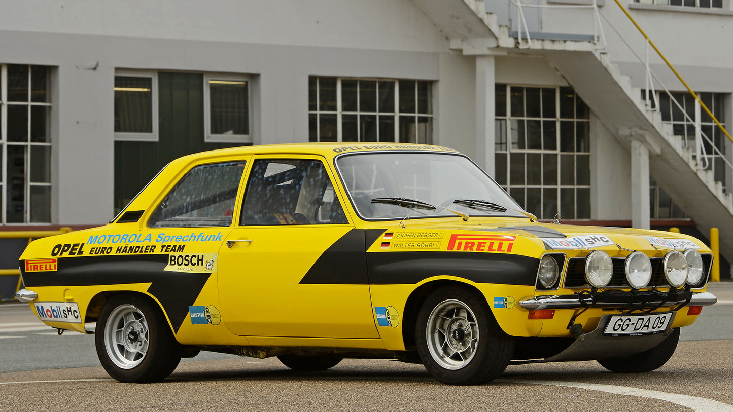 Opel Ascona Wrc Hd (1) Art Keychain