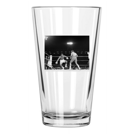 1973 Boxing Joe Frazier Vs George Foreman Heavyweight Title 2 Pint Beer Glass