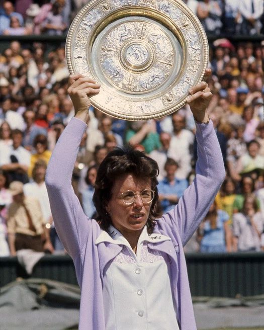 1973 Tennis Billie Jean King Glossy Magnet Wimbledon Rosewater Dish Trophy