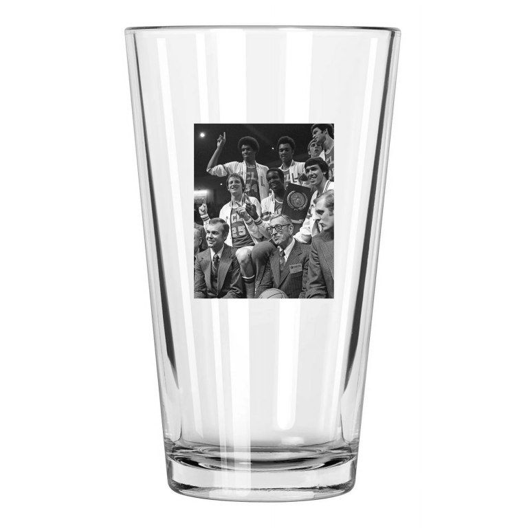 1975 Ucla Bruins John Wooden Photo Ncaa Champions Pint Beer Drinking Glass