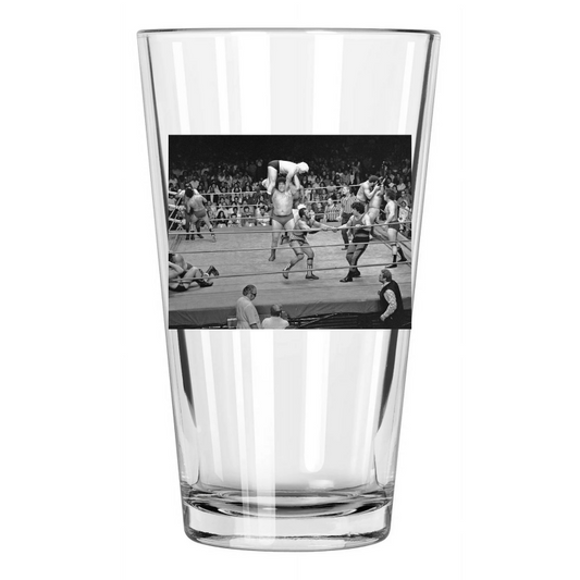 1975 Wrestler Andre The Giant Photo Wrestling Ring Pint Beer Drinking Glass