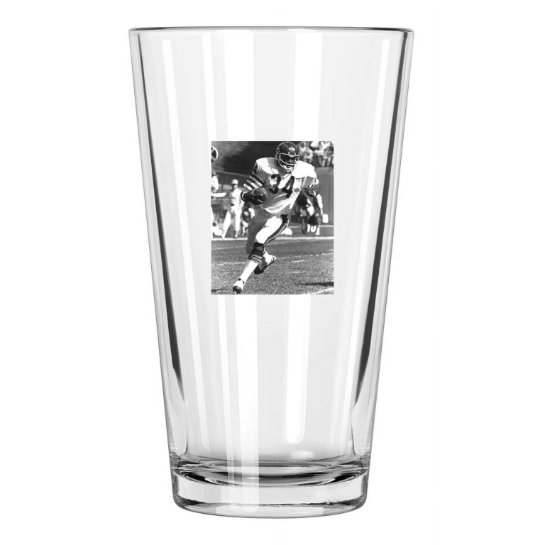 1977 Chicago Bears Walter Payton Nfl Football Mvp Year! Pint Beer Drinking Glass