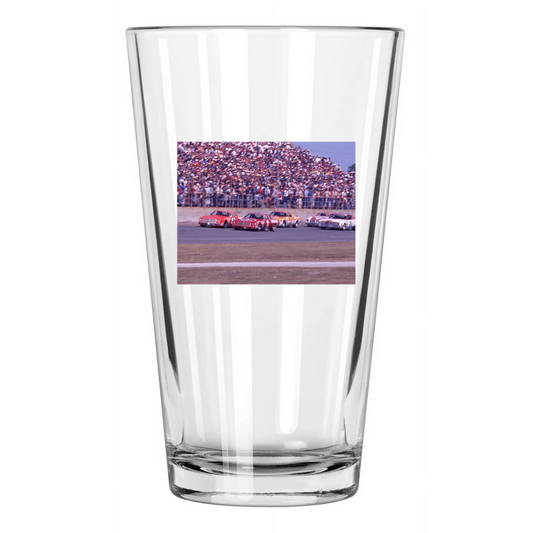 1977 Daytona 500 Aj Foyt, Donnie Allison And Cale Yarborough Pint Beer Glass