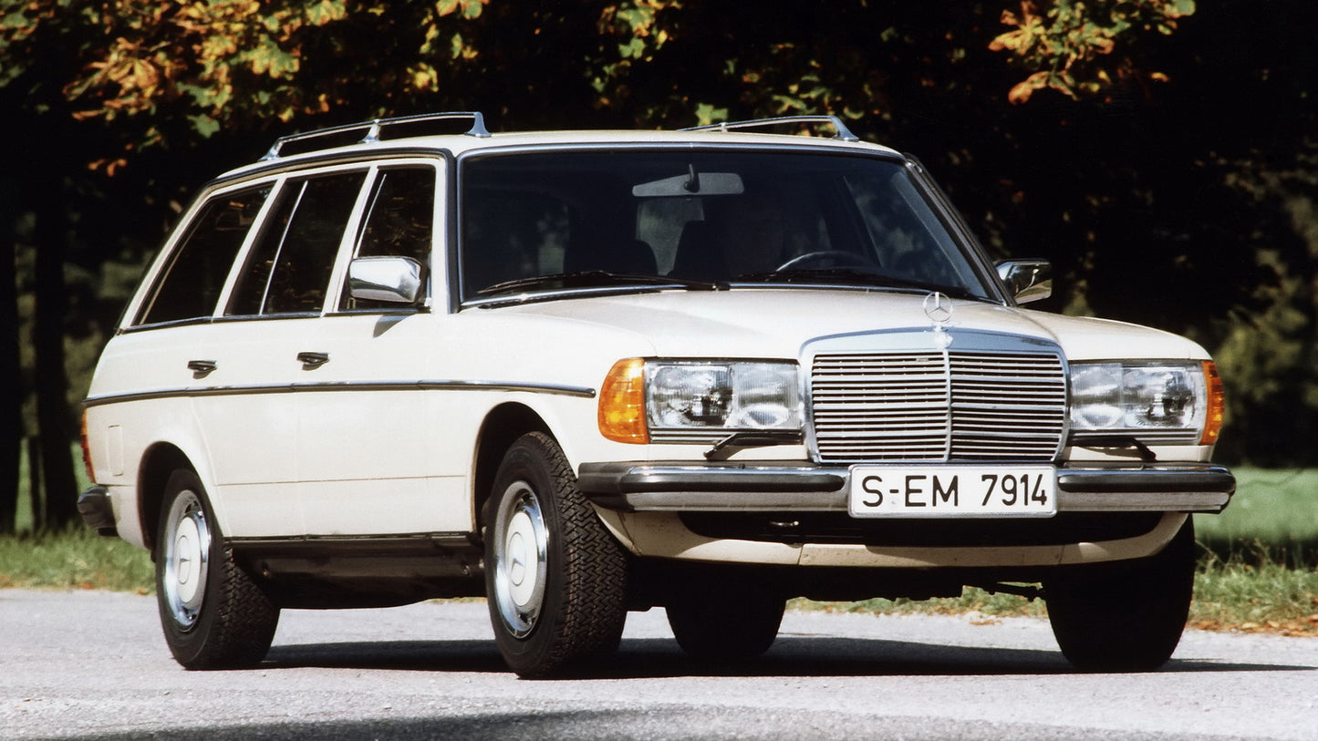 Mercedes Benz T Hd Art Print Poster