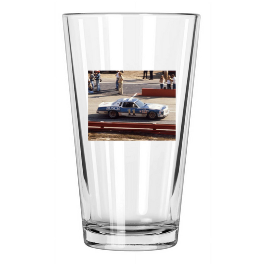 1979 Busch Chevy Cale Yarborough Photo Rockingham 500 Pint Beer Drinking Glass