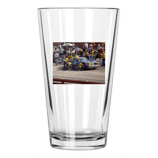 1979 Osterlund Chevy Dale Earnhardt Photo Rockingham Pint Beer Drinking Glass