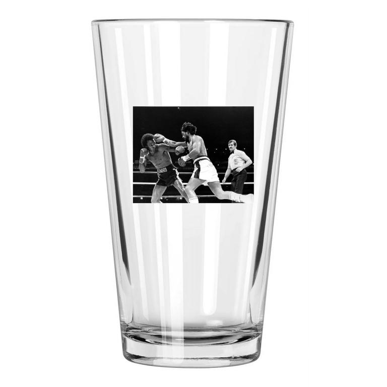 1980 Boxing Champ Roberto Duran Vs Sugar Ray Leonard Pint Beer Drinking Glass