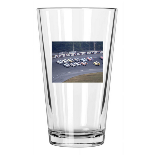 1981 Daytona 500 Ricky Rudd 88 & Bobby Allison 28 Photo Pint Beer Drinking Glass