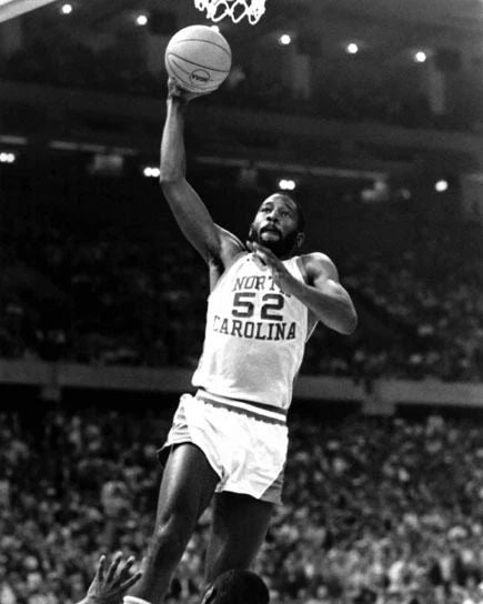 1981 North Carolina Tar Heels James Worthy Glossy Magnet Basketball Print