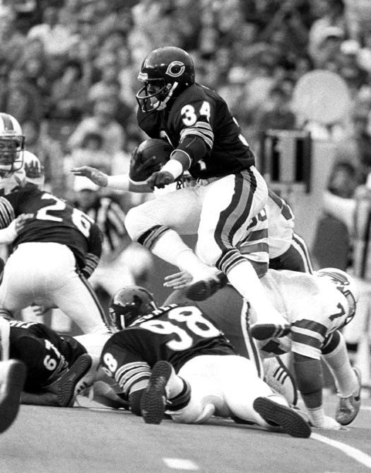 1982 Chicago Bears Walter Payton Glossy Magnet Nfl Print Football Magnet
