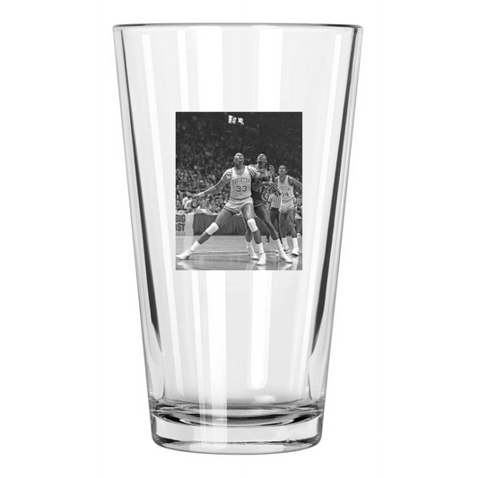 1982 Georgetown Hoyas Patrick Ewing Vs Depaul College Pint Beer Drinking Glass