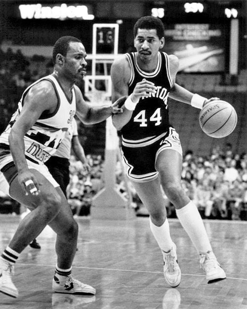 1982 San Antonio Spurs George Gervin Glossy Photo Basketball Print Poster