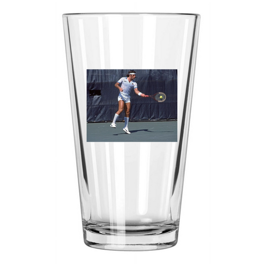 1982 Tennis Pro Guillermo Vilas Photo Wimbledon Pint Beer Drinking Glass