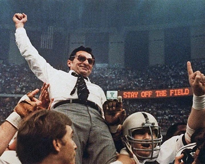 1983 Penn State Coach Joe Paterno Glossy Magnet College Championship Print