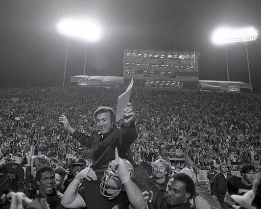 1984 Los Angeles Raiders Tom Flores Super Bowl Xviii Glossy Photo Poster