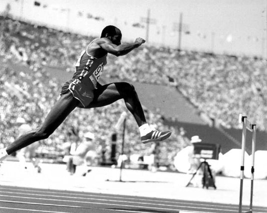 1984 Summer Olympics Edwin Moses Glossy Photo Los Angeles Print Usa 1
