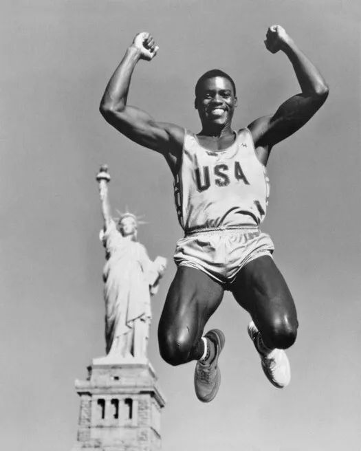 1984 Usa Sprinter Carl Lewis Glossy Keychain Gold Medal Olympic Winner Print